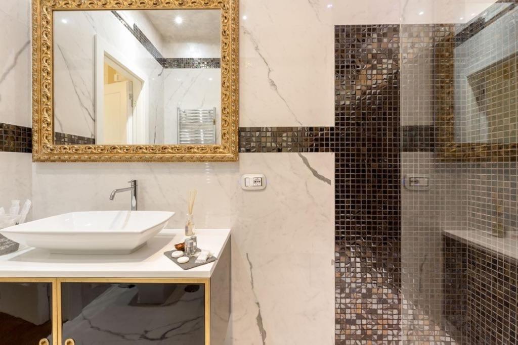 Piazza Venezia Luxury Suite Rome Extérieur photo