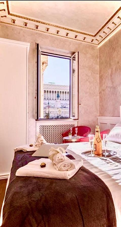 Piazza Venezia Luxury Suite Rome Extérieur photo