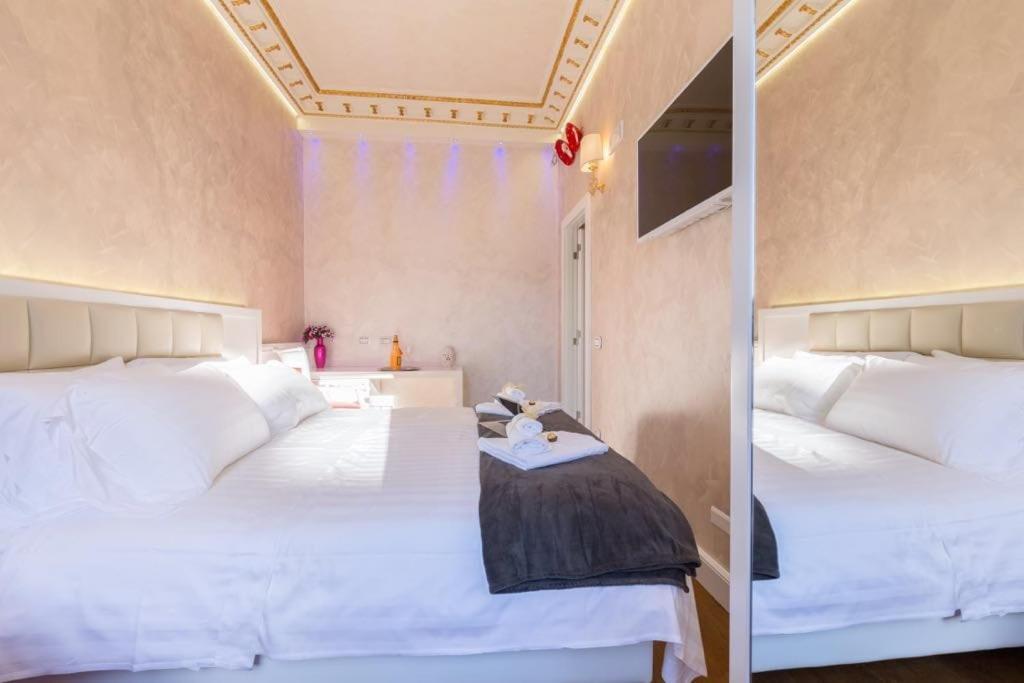 Piazza Venezia Luxury Suite Rome Extérieur photo
