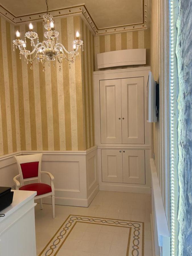 Piazza Venezia Luxury Suite Rome Extérieur photo