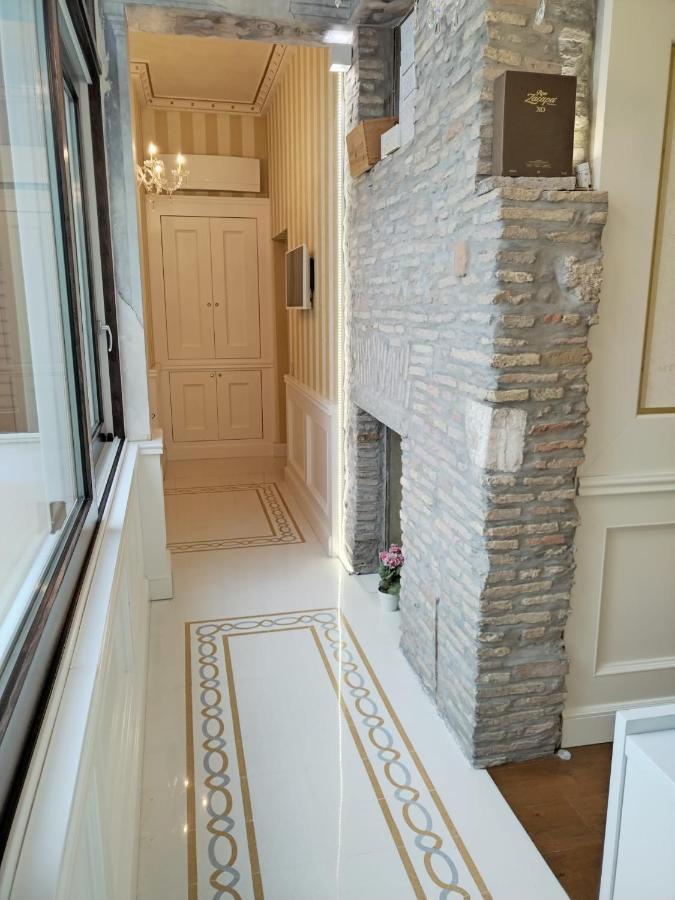 Piazza Venezia Luxury Suite Rome Extérieur photo