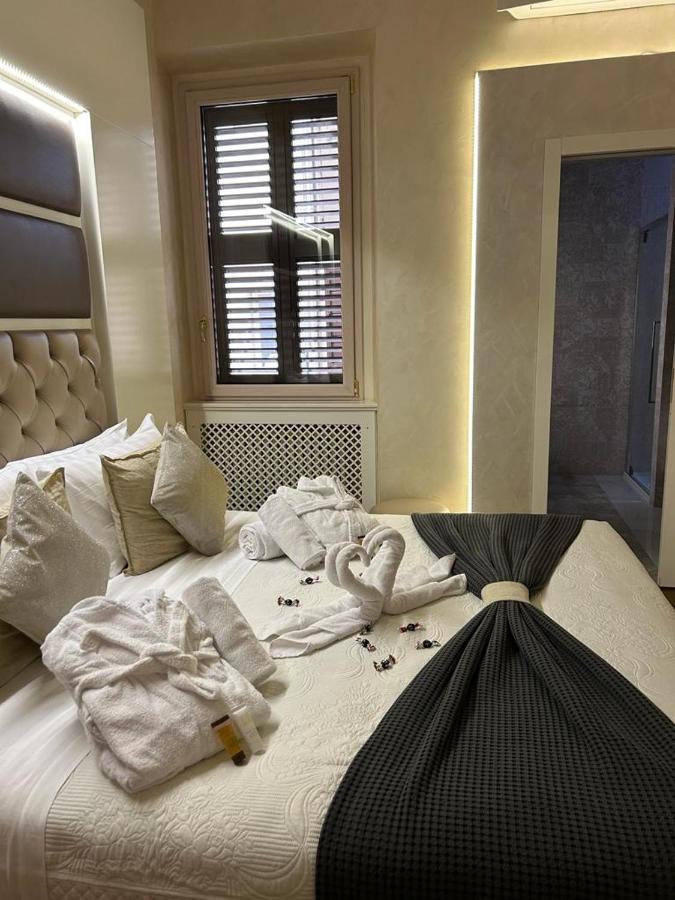 Piazza Venezia Luxury Suite Rome Extérieur photo